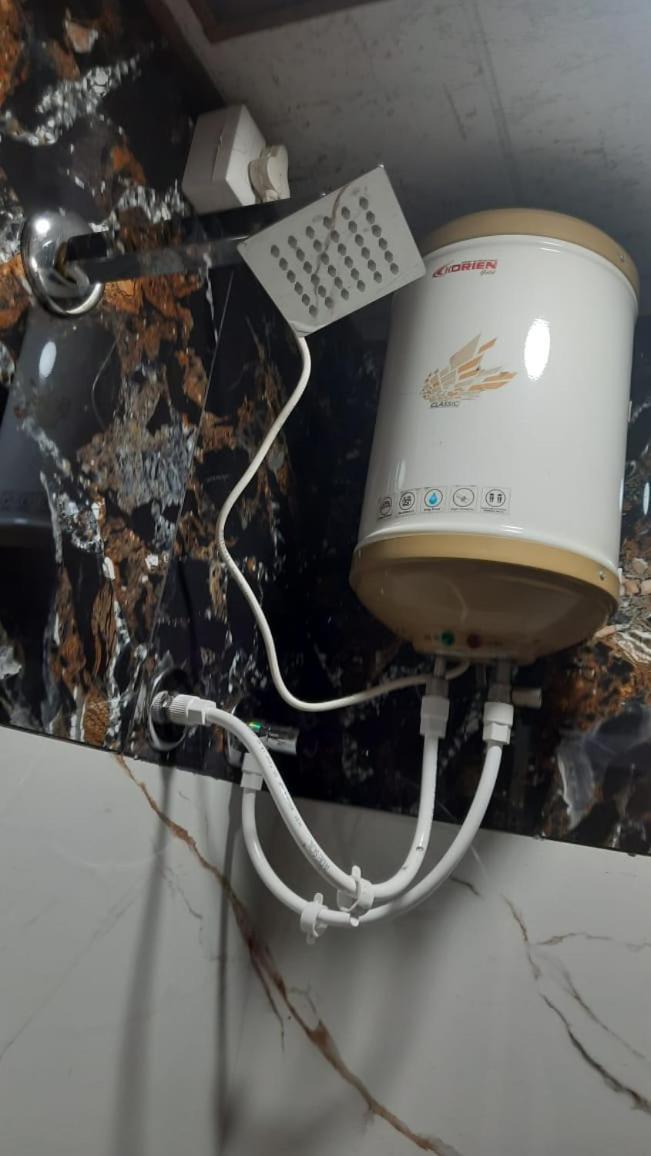 Golden Guest House Ujjain Ngoại thất bức ảnh